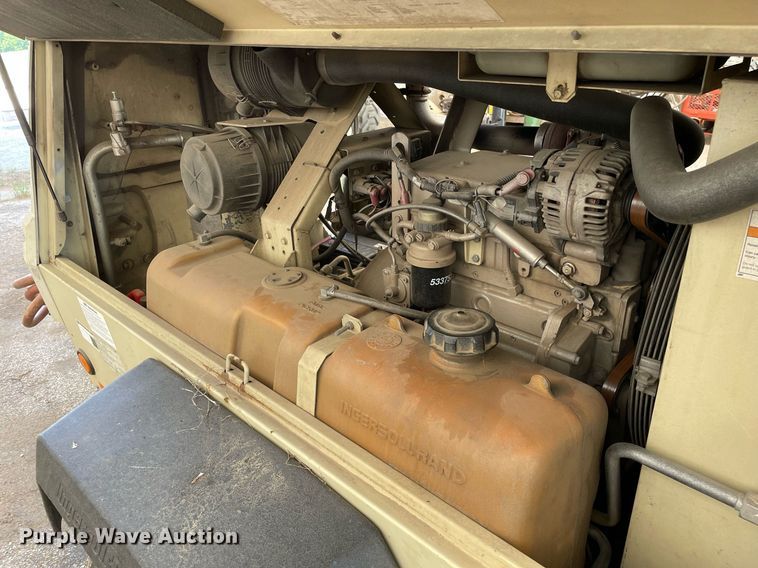 image for item DL3845 2007 Ingersoll Rand P185WJD  air compressor