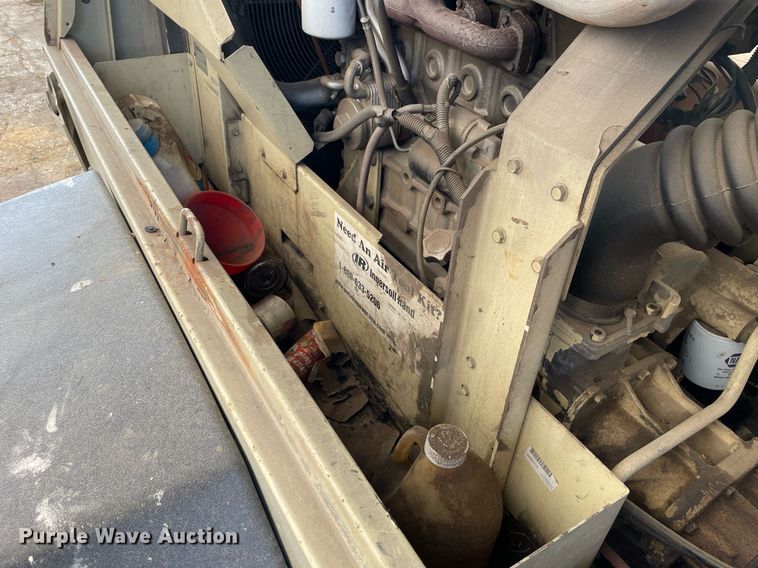 image for item DL3845 2007 Ingersoll Rand P185WJD  air compressor