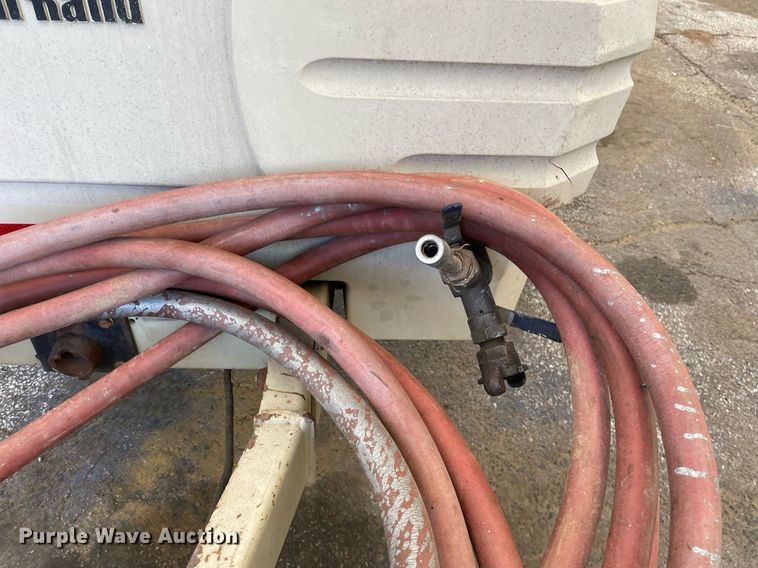 image for item DL3845 2007 Ingersoll Rand P185WJD  air compressor