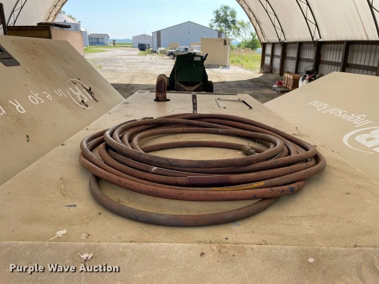 image for item DL3845 2007 Ingersoll Rand P185WJD  air compressor