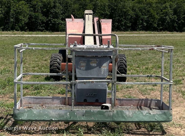 image for item DL3846 1999 JLG 601S  boom lift