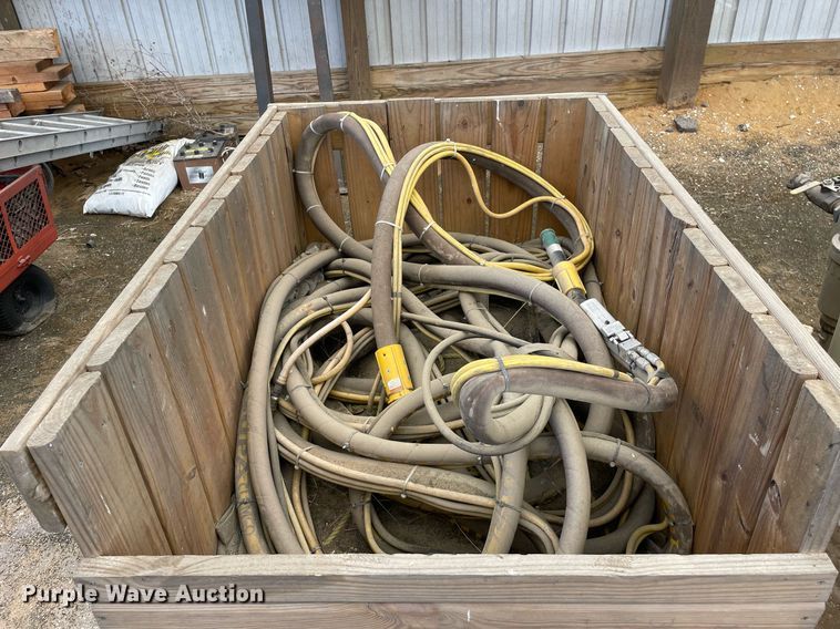 image for item DL3847 2016 Clemco 2024  sandblaster