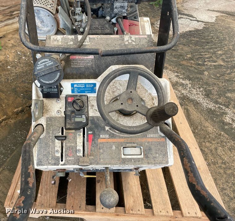 image for item DL3848 Vantage 156498-DV  concrete saw