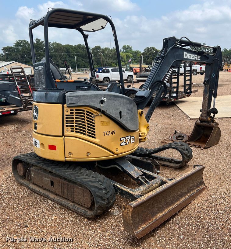 image for item DN3070 2012 John Deere 27D  mini excavator