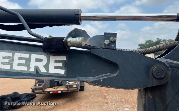 image for item DN3070 2012 John Deere 27D  mini excavator