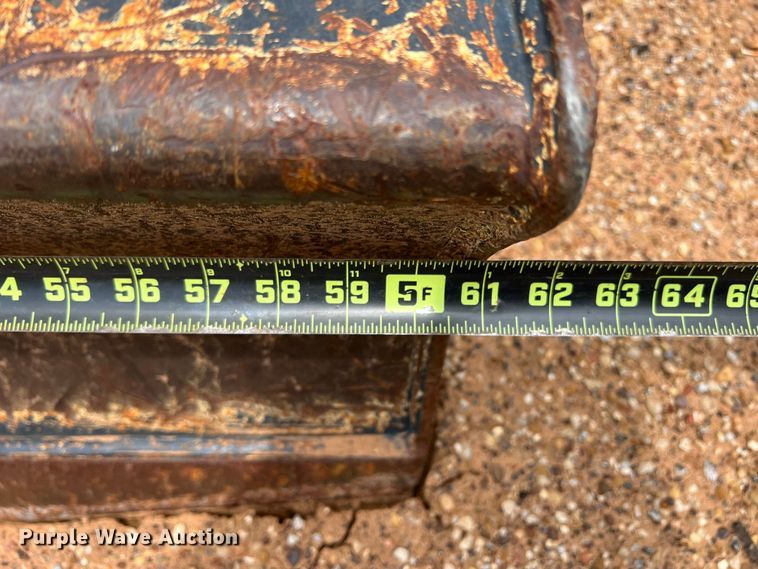 image for item DN3070 2012 John Deere 27D  mini excavator