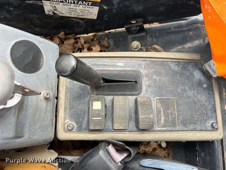 image for item DN3070 2012 John Deere 27D  mini excavator