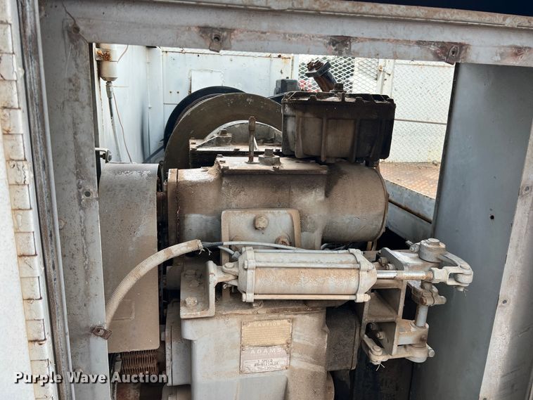 image for item DN3071 1989 Ford F800  reel truck