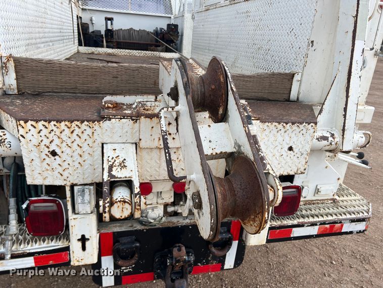 image for item DN3071 1989 Ford F800  reel truck