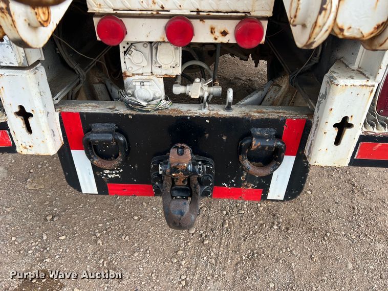 image for item DN3071 1989 Ford F800  reel truck