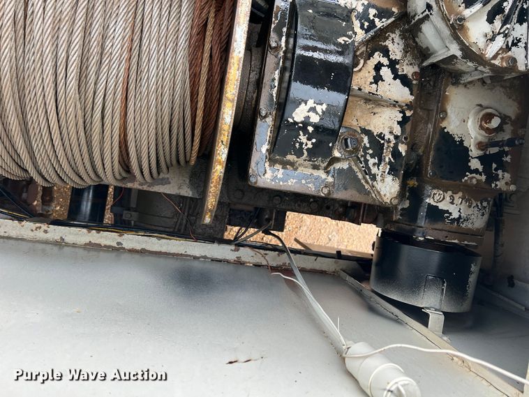 image for item DN3071 1989 Ford F800  reel truck