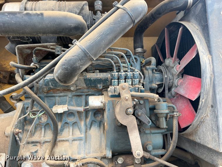 image for item DN3072 1995 Ford LTL9000  flatbed truck with mud mixing system