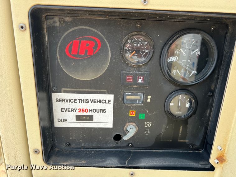 image for item DN3074 Ingersoll Rand  air compressor
