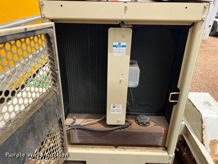 image for item DN3074 Ingersoll Rand  air compressor