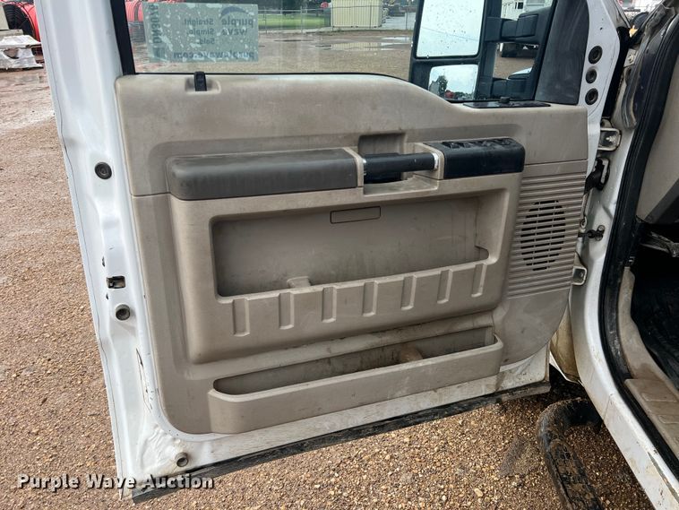 image for item DN3076 2009 Ford F250 Super Duty  Crew Cab pickup truck