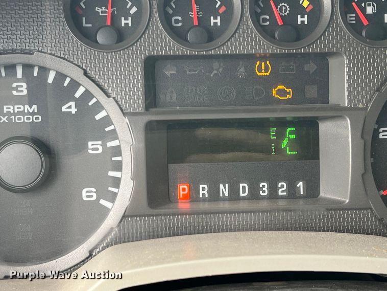 image for item DN3076 2009 Ford F250 Super Duty  Crew Cab pickup truck