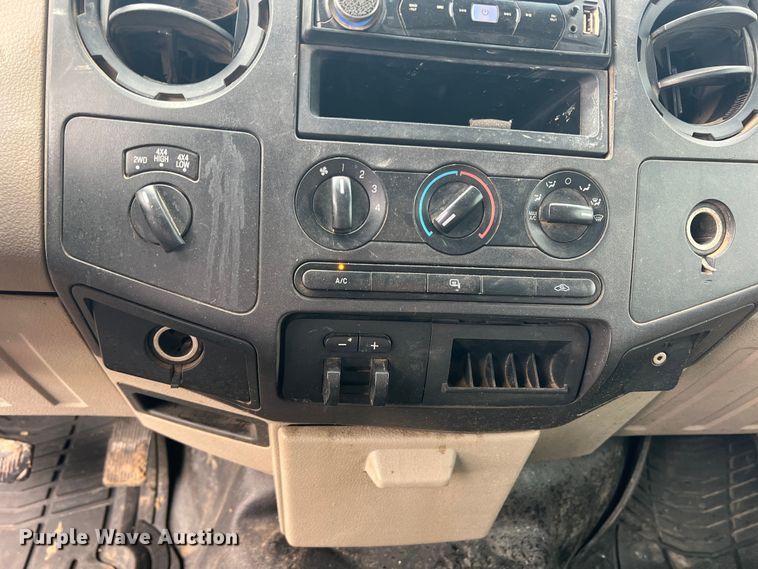 image for item DN3076 2009 Ford F250 Super Duty  Crew Cab pickup truck