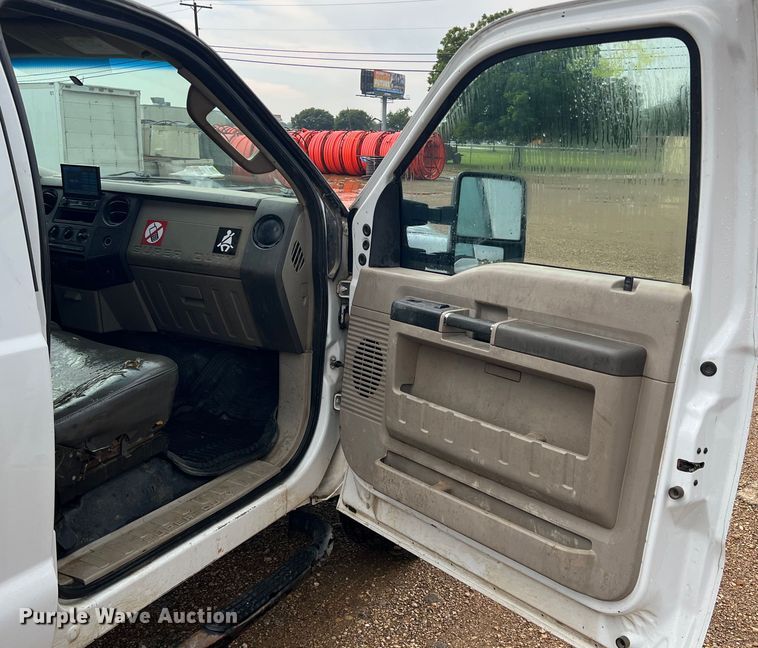 image for item DN3076 2009 Ford F250 Super Duty  Crew Cab pickup truck