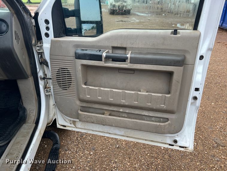 image for item DN3076 2009 Ford F250 Super Duty  Crew Cab pickup truck