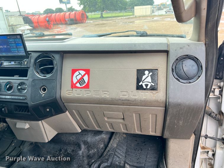 image for item DN3076 2009 Ford F250 Super Duty  Crew Cab pickup truck