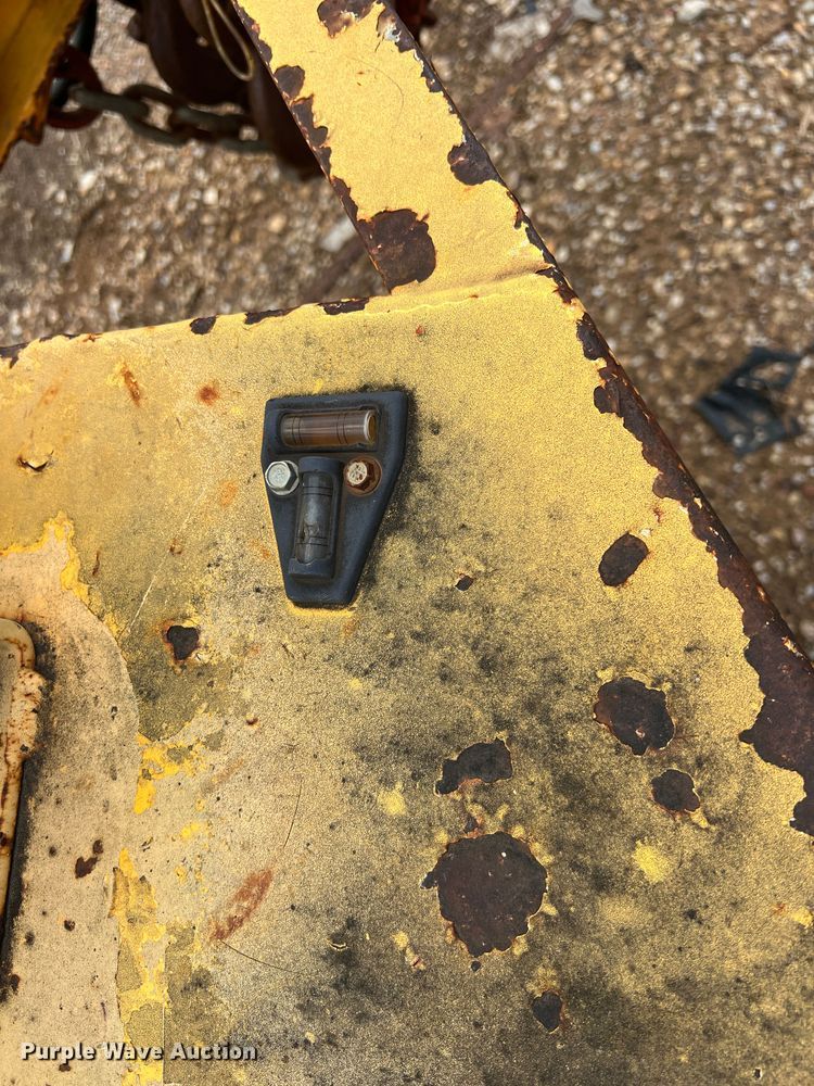 image for item DN3079 2003 Sherman  reel trailer