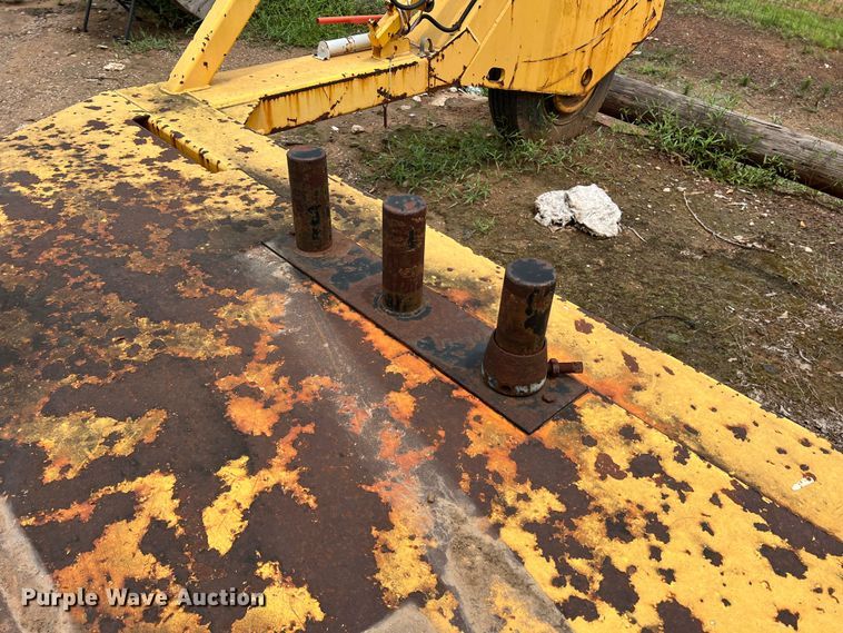 image for item DN3079 2003 Sherman  reel trailer