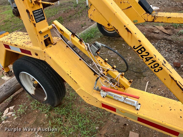 image for item DN3079 2003 Sherman  reel trailer