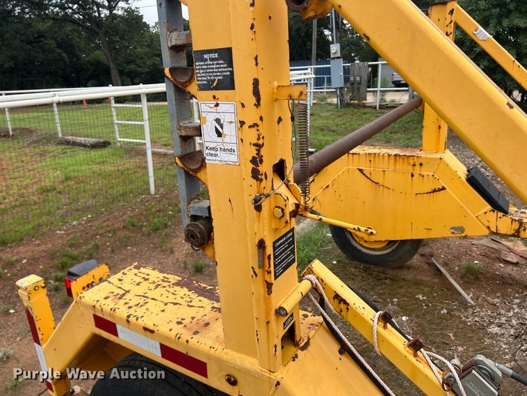 image for item DN3079 2003 Sherman  reel trailer