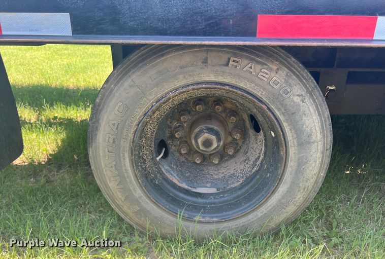 image for item DN3080 2004 Butler BT-3024-W  tilt deck equipment trailer