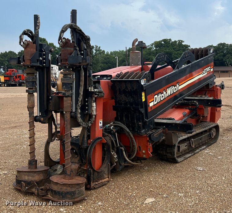 image for item DN3081 2005 Ditch Witch JT2720 All-Terrain  directional boring unit