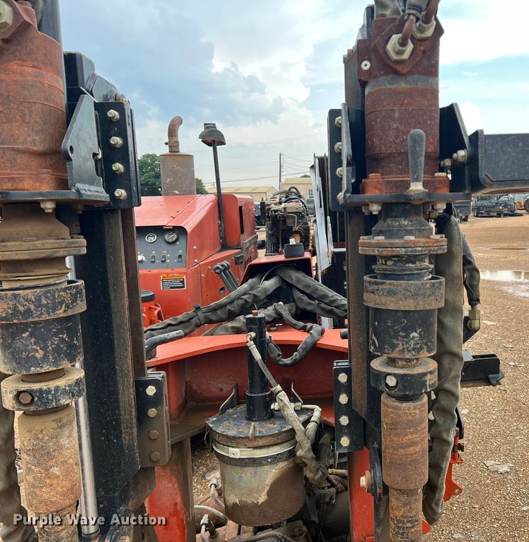 image for item DN3081 2005 Ditch Witch JT2720 All-Terrain  directional boring unit