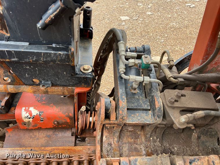 image for item DN3081 2005 Ditch Witch JT2720 All-Terrain  directional boring unit