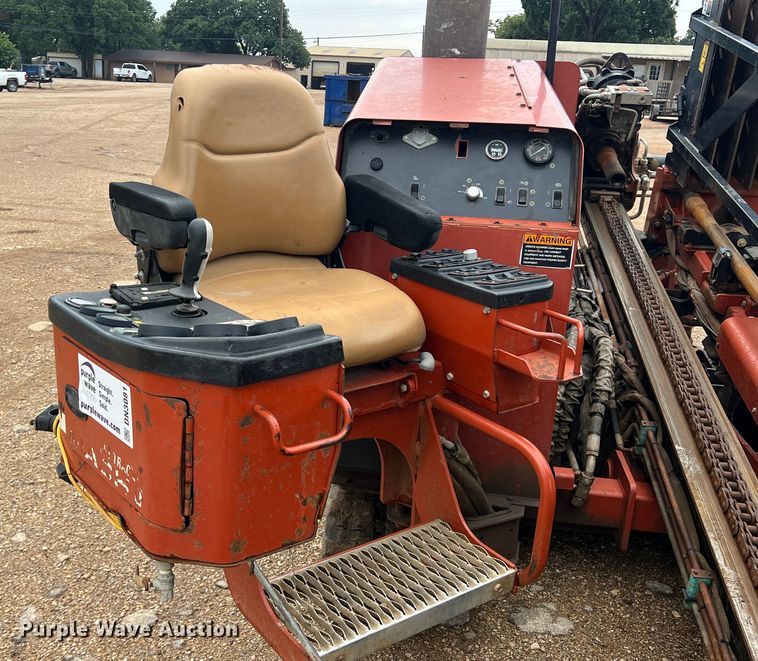 image for item DN3081 2005 Ditch Witch JT2720 All-Terrain  directional boring unit