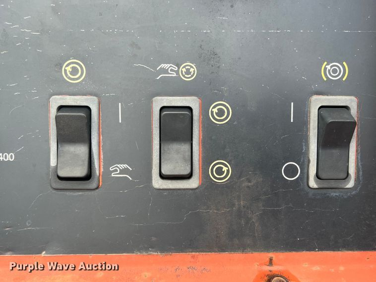 image for item DN3081 2005 Ditch Witch JT2720 All-Terrain  directional boring unit