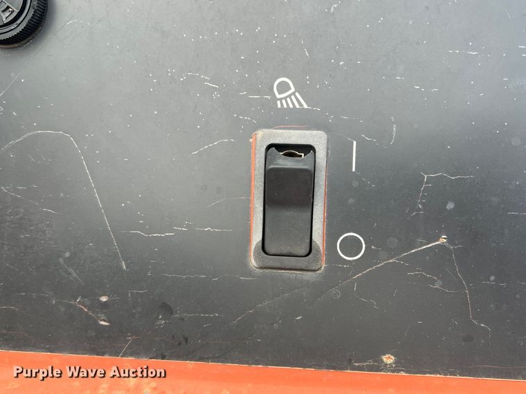 image for item DN3081 2005 Ditch Witch JT2720 All-Terrain  directional boring unit