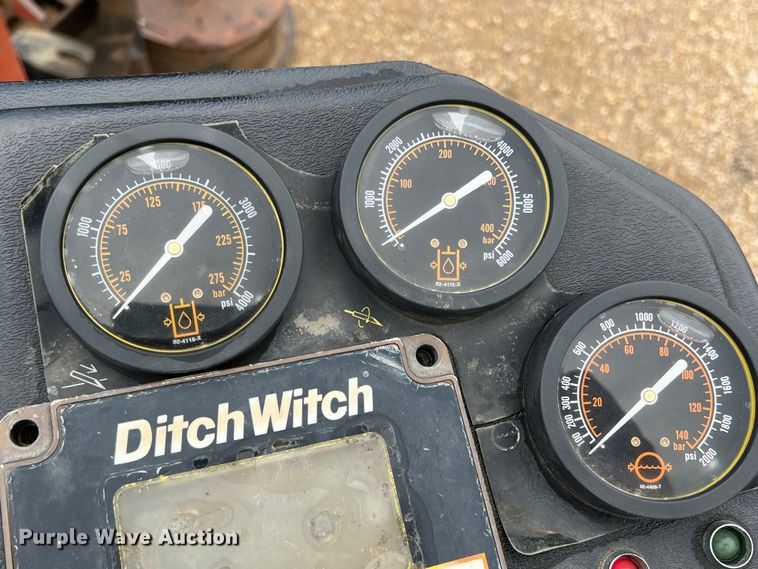 image for item DN3081 2005 Ditch Witch JT2720 All-Terrain  directional boring unit