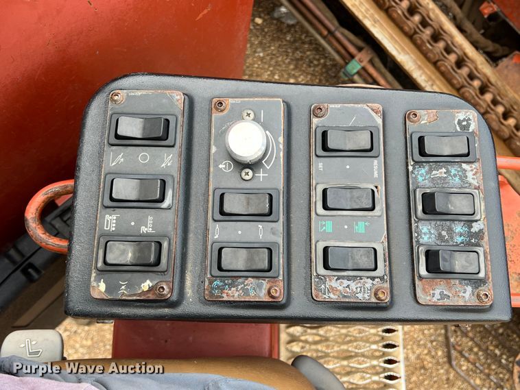 image for item DN3081 2005 Ditch Witch JT2720 All-Terrain  directional boring unit