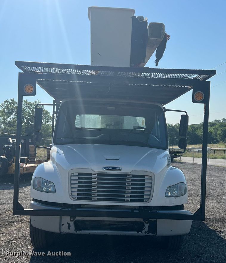 image for item DN3082 2013 Freightliner Business Class M2  forestry bucket truck