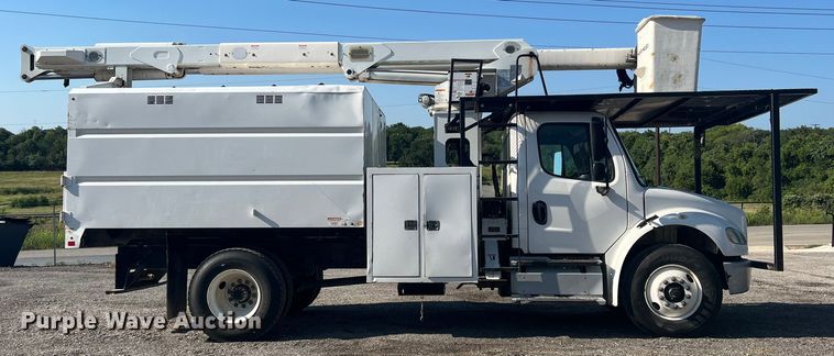 image for item DN3082 2013 Freightliner Business Class M2  forestry bucket truck
