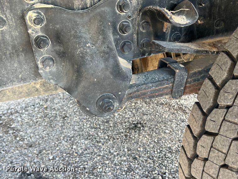 image for item DN3082 2013 Freightliner Business Class M2  forestry bucket truck