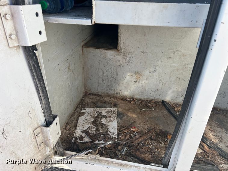 image for item DN3082 2013 Freightliner Business Class M2  forestry bucket truck