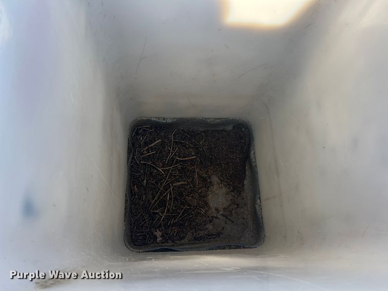 image for item DN3082 2013 Freightliner Business Class M2  forestry bucket truck