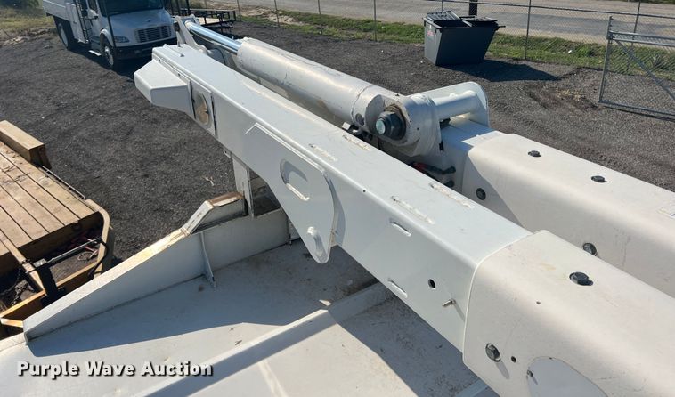 image for item DN3082 2013 Freightliner Business Class M2  forestry bucket truck