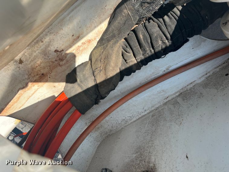 image for item DN3082 2013 Freightliner Business Class M2  forestry bucket truck