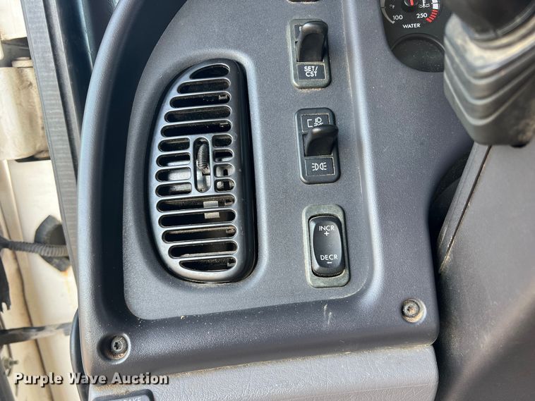 image for item DN3082 2013 Freightliner Business Class M2  forestry bucket truck