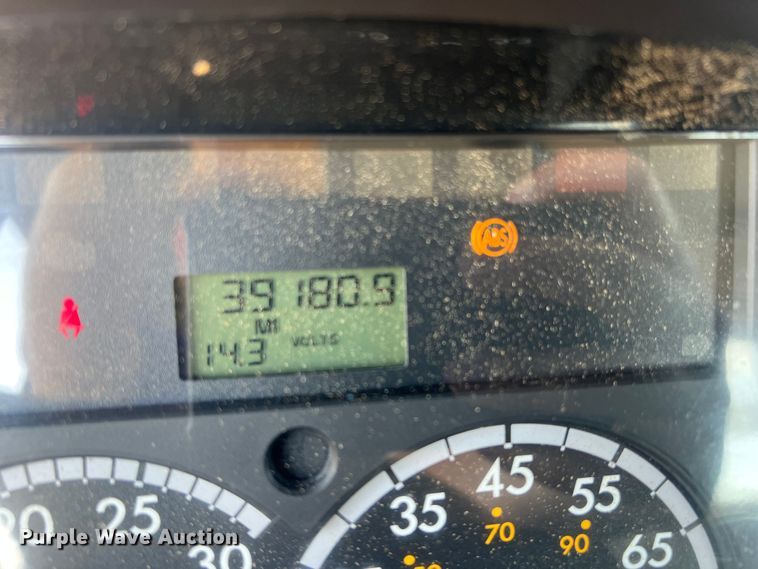 image for item DN3082 2013 Freightliner Business Class M2  forestry bucket truck