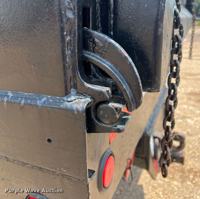 image for item DN3083 1998 Ford F800  dump truck