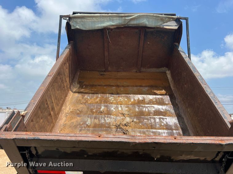 image for item DN3083 1998 Ford F800  dump truck