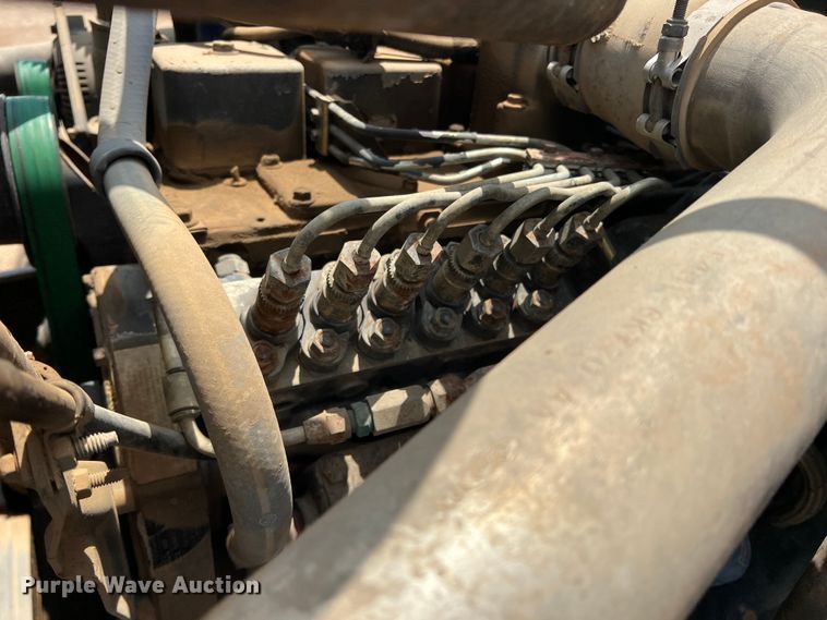 image for item DN3083 1998 Ford F800  dump truck