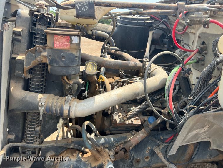 image for item DN3083 1998 Ford F800  dump truck